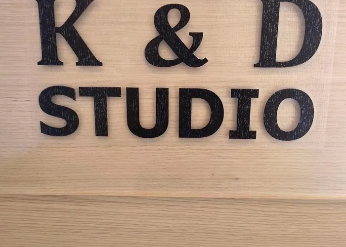 K & D 公寓 *